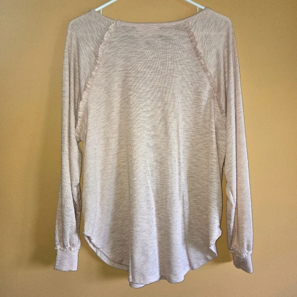 Lauren Conrad Light Pink Ruffle Accent Top, M (PTP=21.5") - Picture 5 of 5